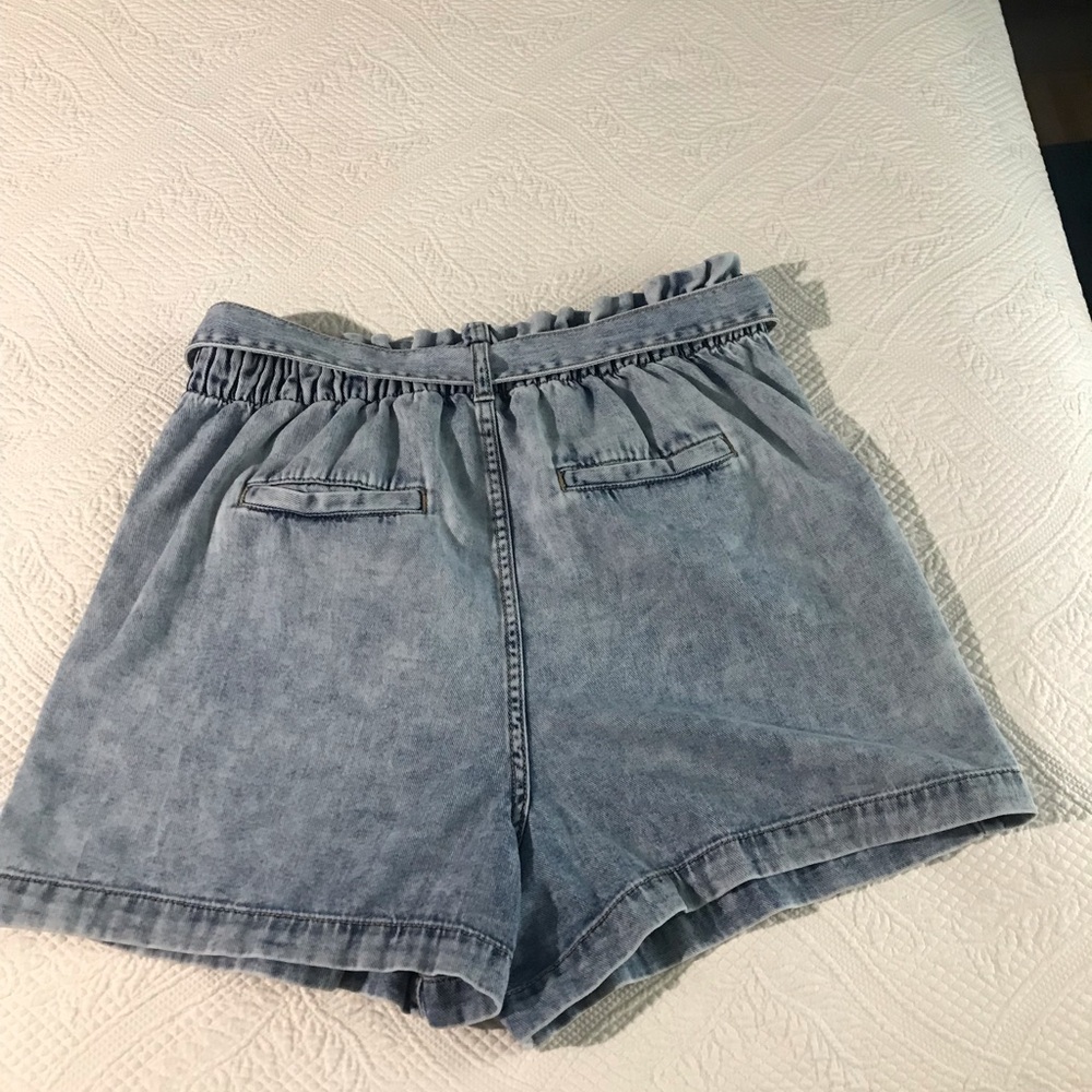 Banana Republic Paper Bag Faded Indigo Tie Waist Shorts 12 - Picture 3 of 9